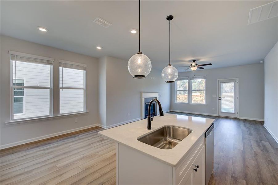 Furnished interior view inside a new home in Abbotts Crossing, Conyers (Image 7).