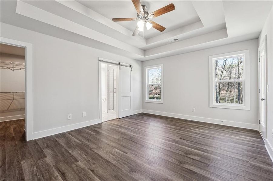 Spacious, unfurnished interior of a new home in , Talking Rock (Image 31).
