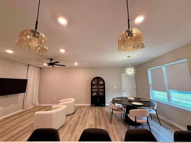 Furnished interior view inside a new home in , Winter Garden (Image 15).