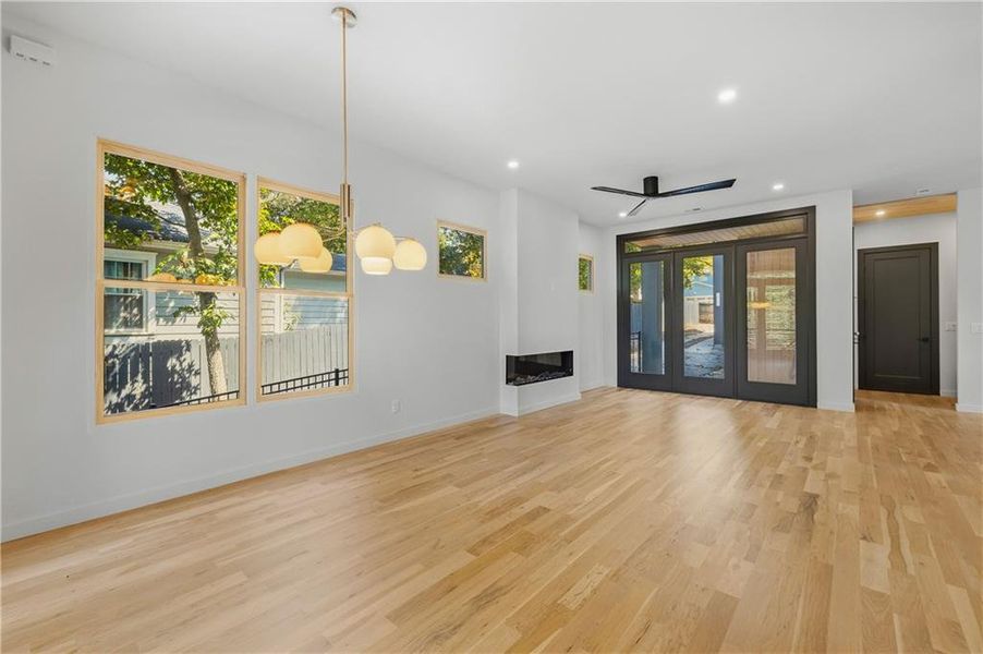 Spacious, unfurnished interior of a new home in , Atlanta (Image 16).