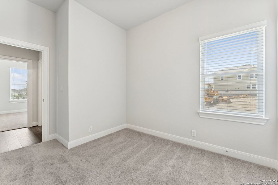 Spacious, unfurnished interior of a new home in The Crossvine 45’, Schertz (Image 25).