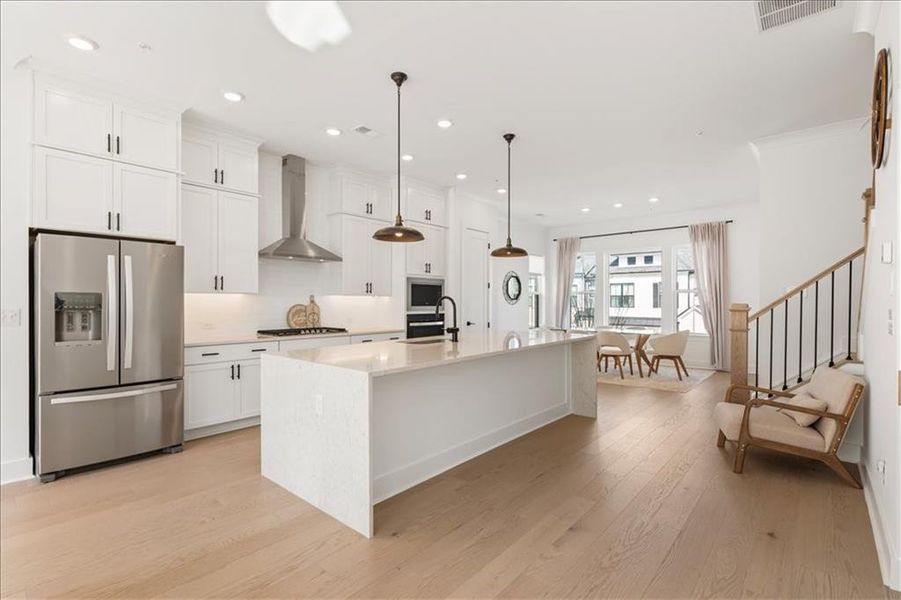 Furnished interior view inside a new home in , Alpharetta (Image 37). Furnished interior view inside a new home in , Alpharetta (Image 37).