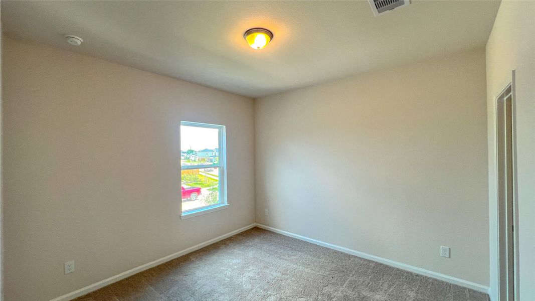 The Oriole II- Bedroom 3