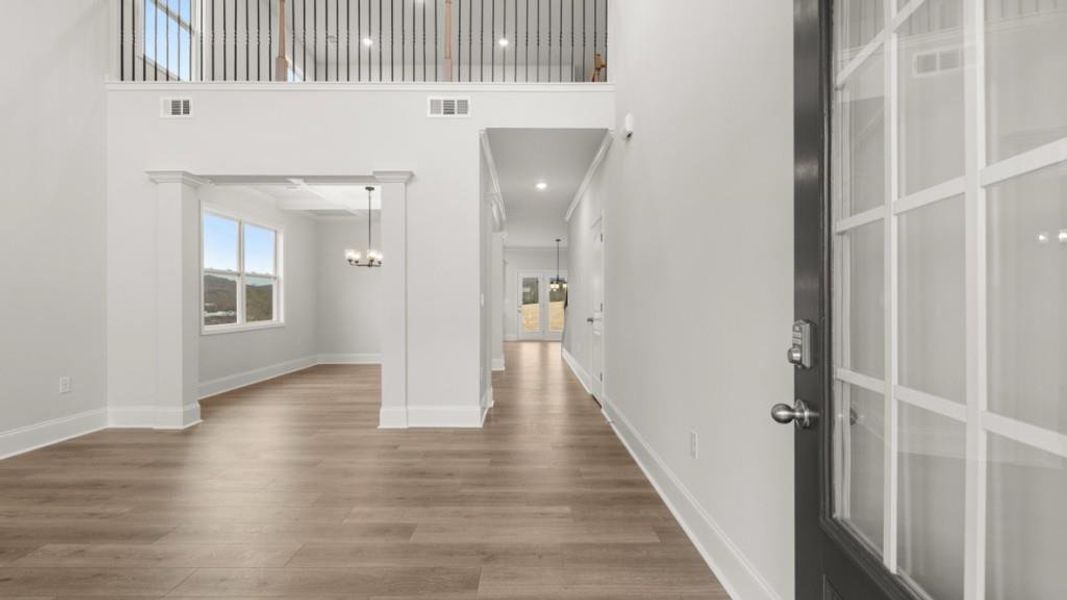 Spacious, unfurnished interior of a new home in Thalley Creek Estates, Cumming (Image 15).