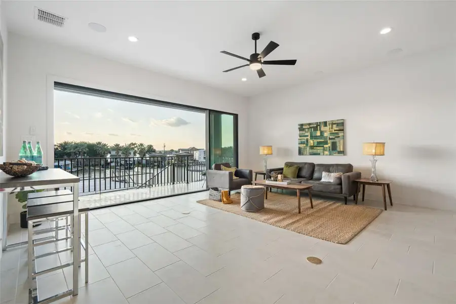 Furnished interior view inside a new home in , Granite Shoals (Image 7).