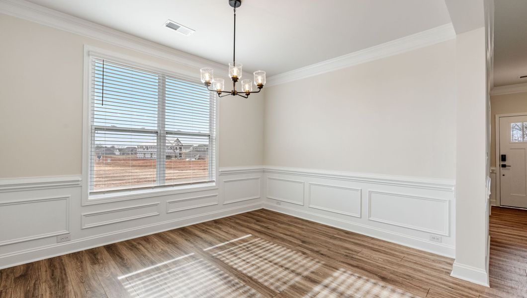 Spacious, unfurnished interior of a new home in Sycamore Cove, Woodruff (Image 16). Spacious, unfurnished interior of a new home in Sycamore Cove, Woodruff (Image 16).