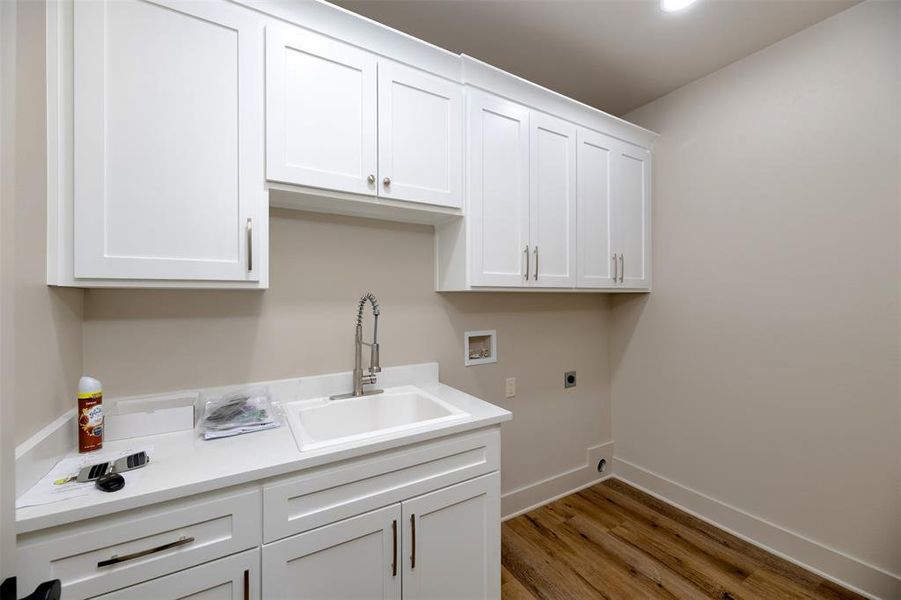 Furnished interior view inside a new home in , Emory (Image 5).
