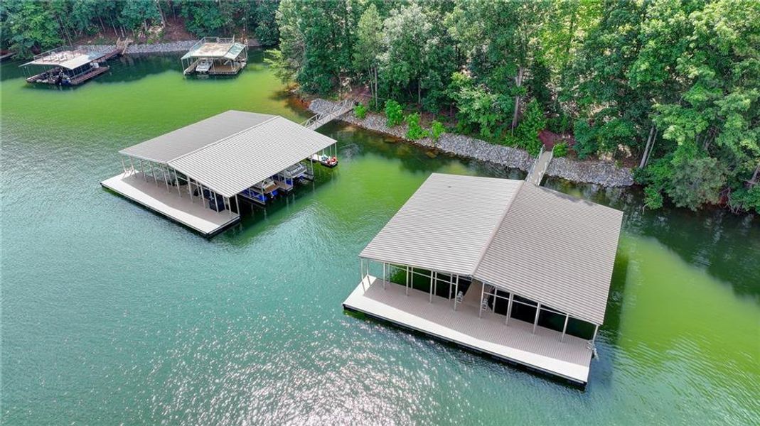 Image 40 of a home in Long Hollow Landing.