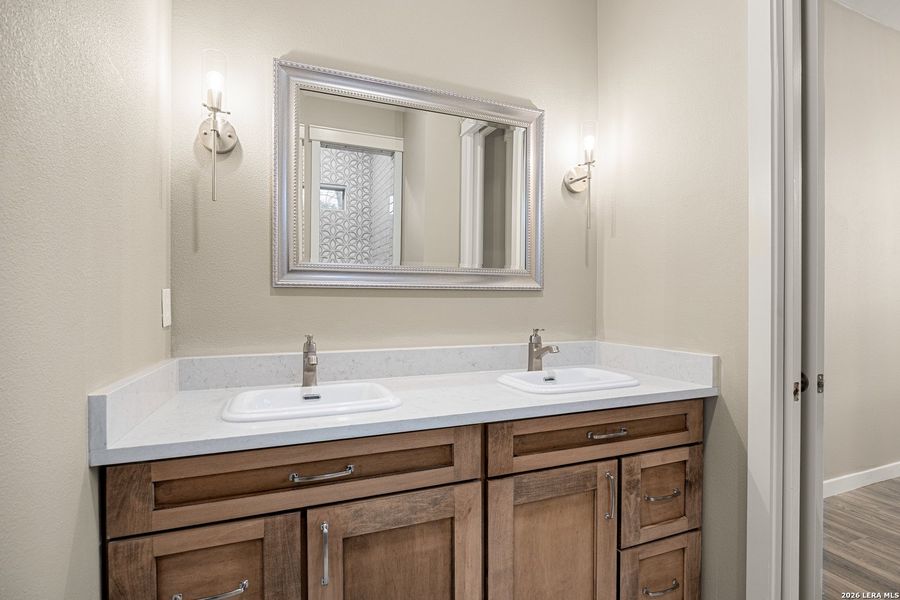 Close-up of interior finishes inside a home in , Canyon Lake (Image 21).