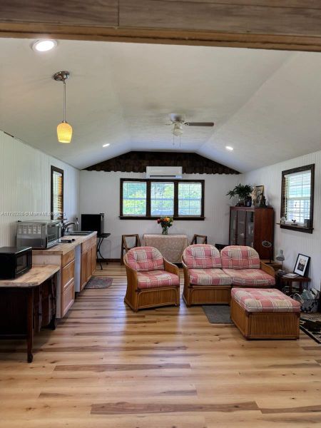 Furnished interior view inside a new home in , Gainesville (Image 4). Furnished interior view inside a new home in , Gainesville (Image 4).