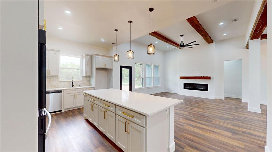 Furnished interior view inside a new home in , Cleburne (Image 12).