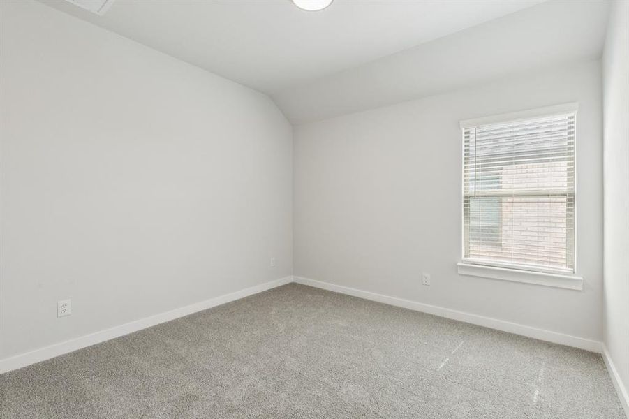 Spacious, unfurnished interior of a new home in Windmore, Princeton (Image 32).