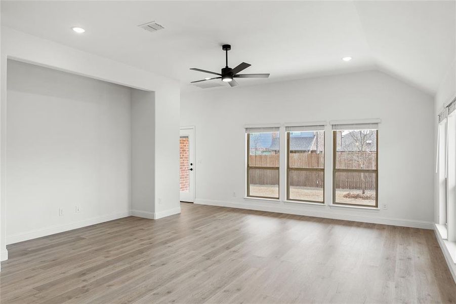 Spacious, unfurnished interior of a new home in West Crossing, Anna (Image 21). Spacious, unfurnished interior of a new home in West Crossing, Anna (Image 21).