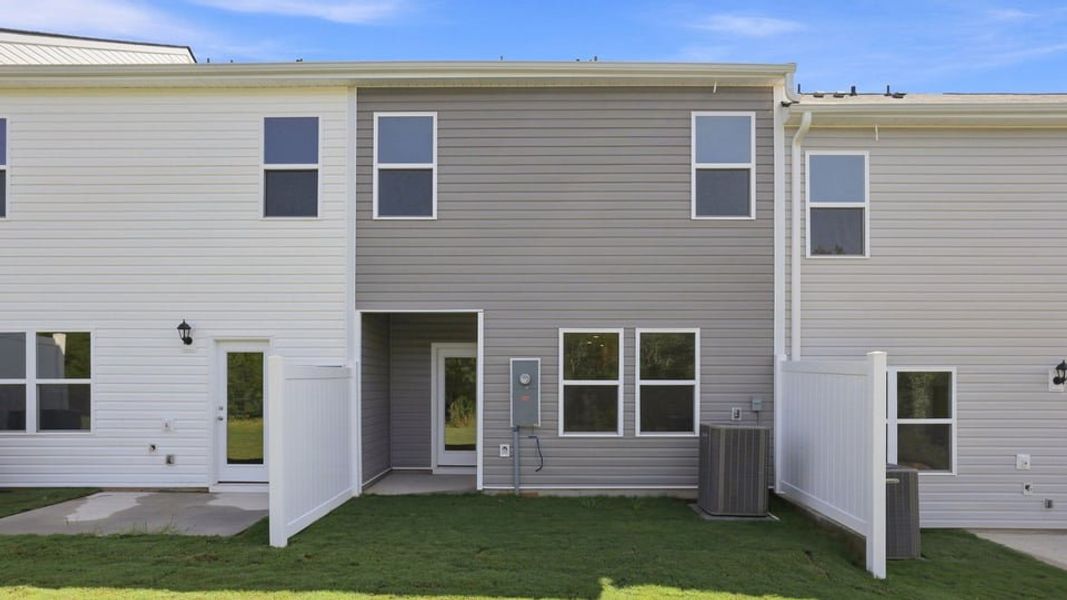 Exterior details and patio area of a home in Baxter Village, Boiling Springs (Image 23).