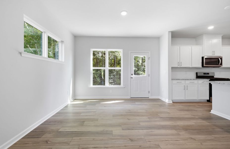 Spacious, unfurnished interior of a new home in Cambria, Garner (Image 36).