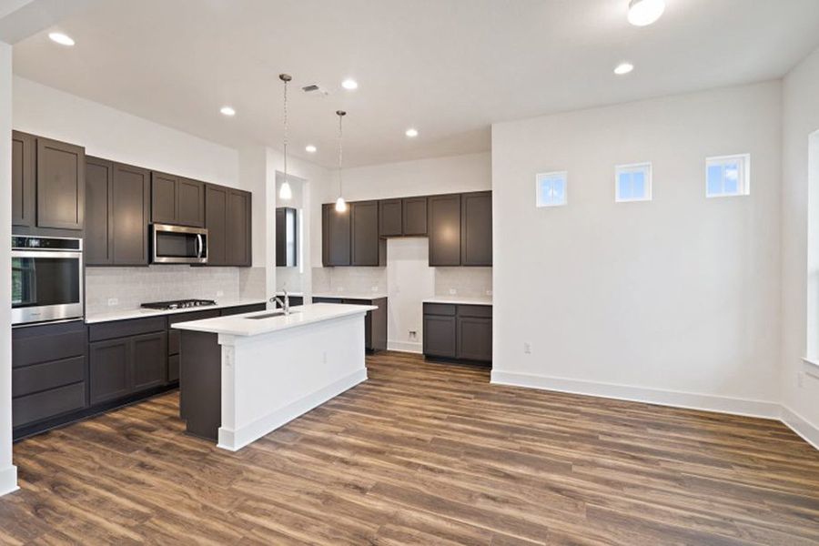 Representative furnished interior of a home built from the Glacier by Pacesetter Homes in Easton Park, Austin (Image 11). Representative furnished interior of a home built from the Glacier by Pacesetter Homes in Easton Park, Austin (Image 11).