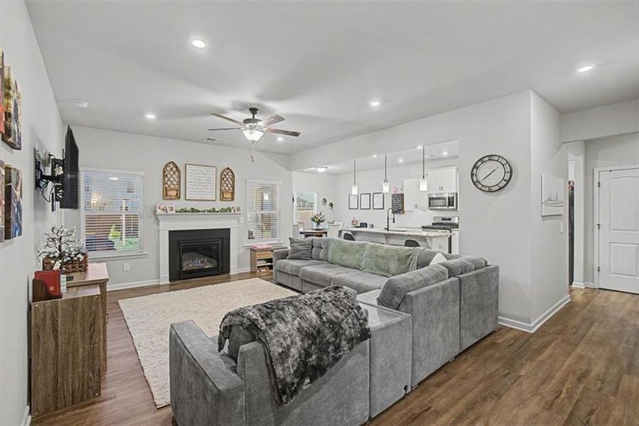 Furnished interior view inside a new home in , Cartersville (Image 16). Furnished interior view inside a new home in , Cartersville (Image 16).
