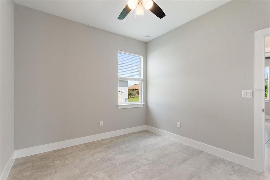 Spacious, unfurnished interior of a new home in , Arcadia (Image 28).