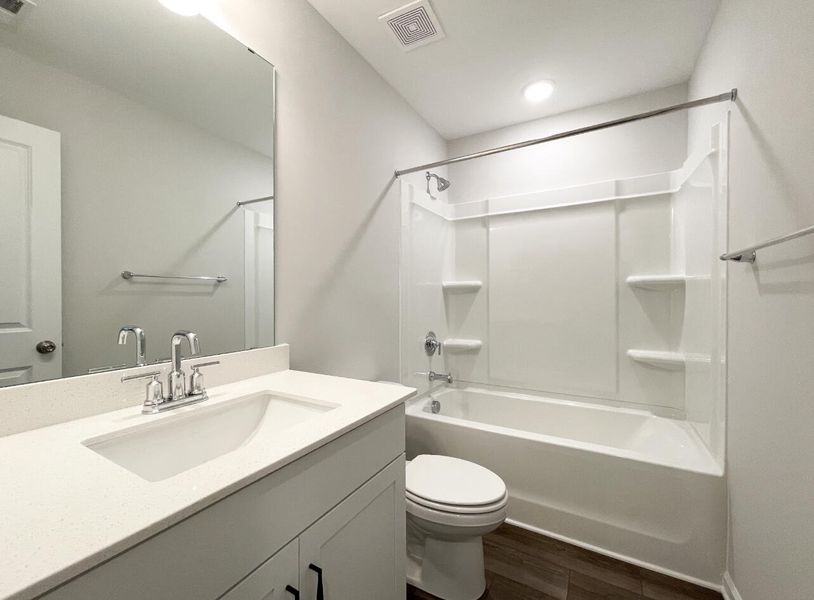 Furnished interior view inside a new home in Riverbrooke Townhomes, Simpsonville (Image 10).