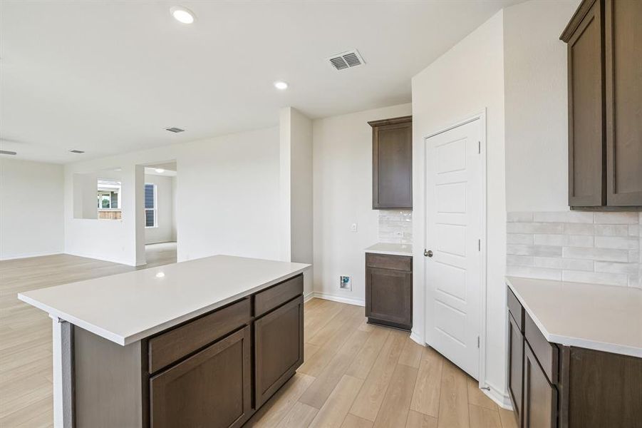 Furnished interior view inside a new home in Cottonwood Creek, Seagoville (Image 7).