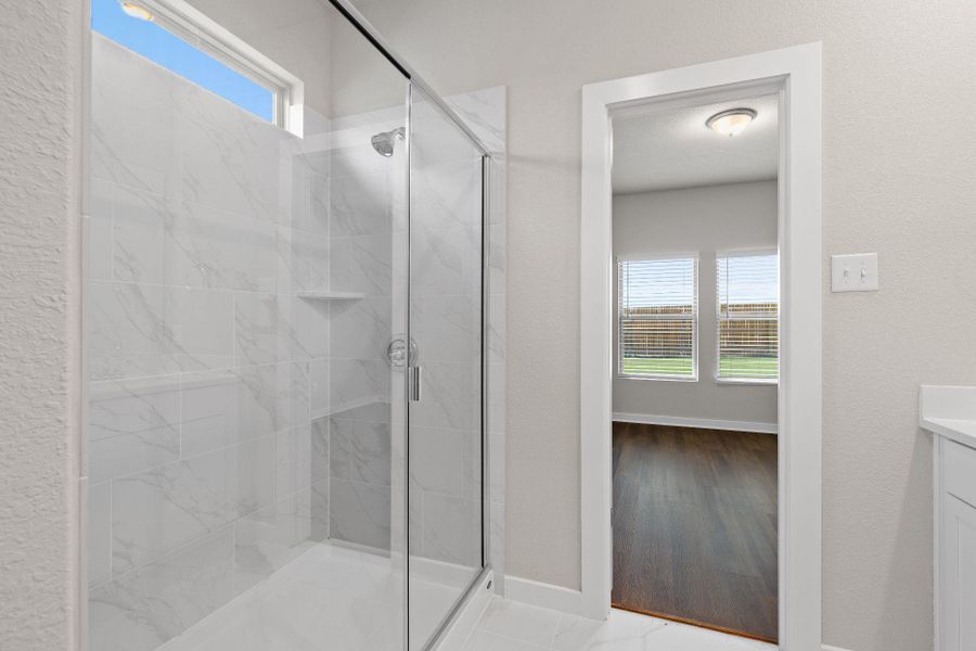 Walk-in shower in Primary Bath Walk-in shower in Primary Bath