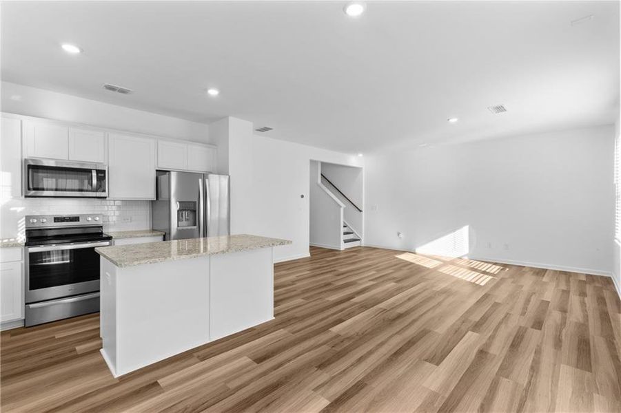 Furnished interior view inside a new home in Avery Ridge, Gainesville (Image 7).