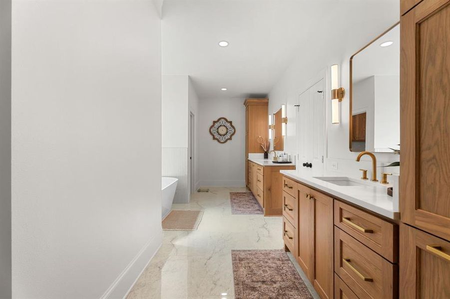 Furnished interior view inside a new home in , Tyler (Image 16).