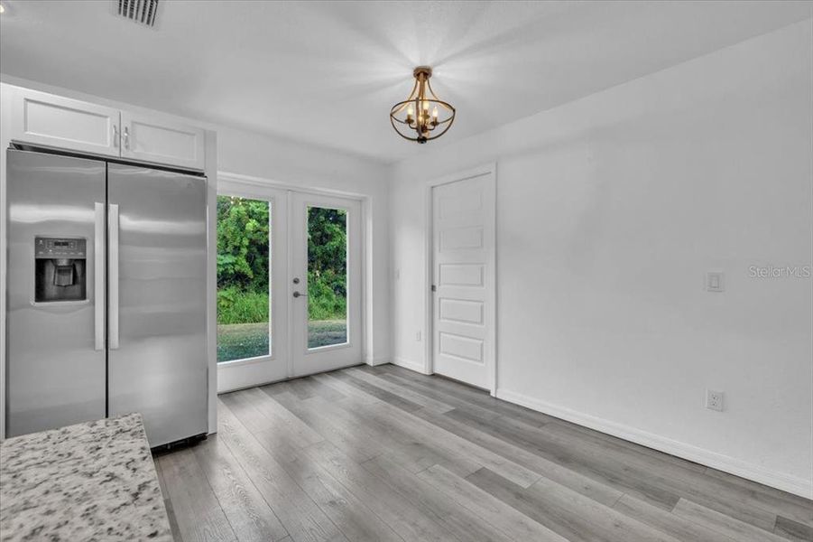 Spacious, unfurnished interior of a new home in , Punta Gorda (Image 18).