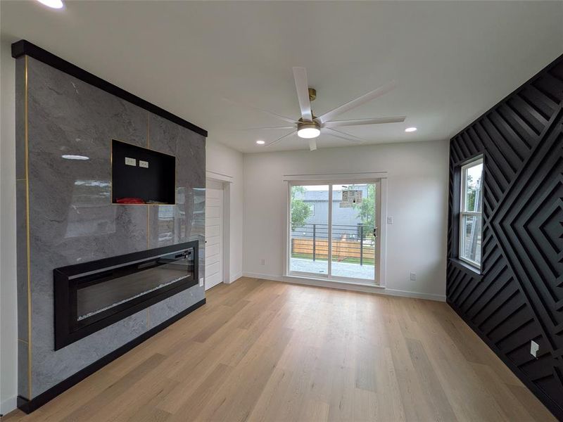 Spacious, unfurnished interior of a new home in , Dallas (Image 17).