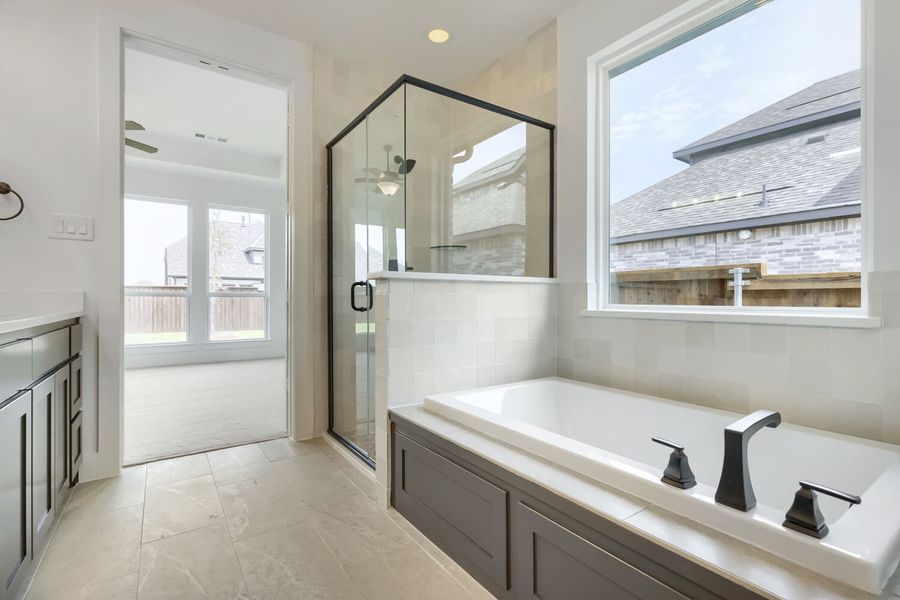 3320 Maidenhair - Primary Bathroom 3320 Maidenhair - Primary Bathroom