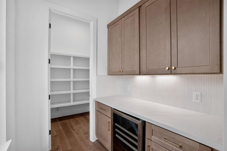 Furnished interior view inside a new home in , Houston (Image 16).