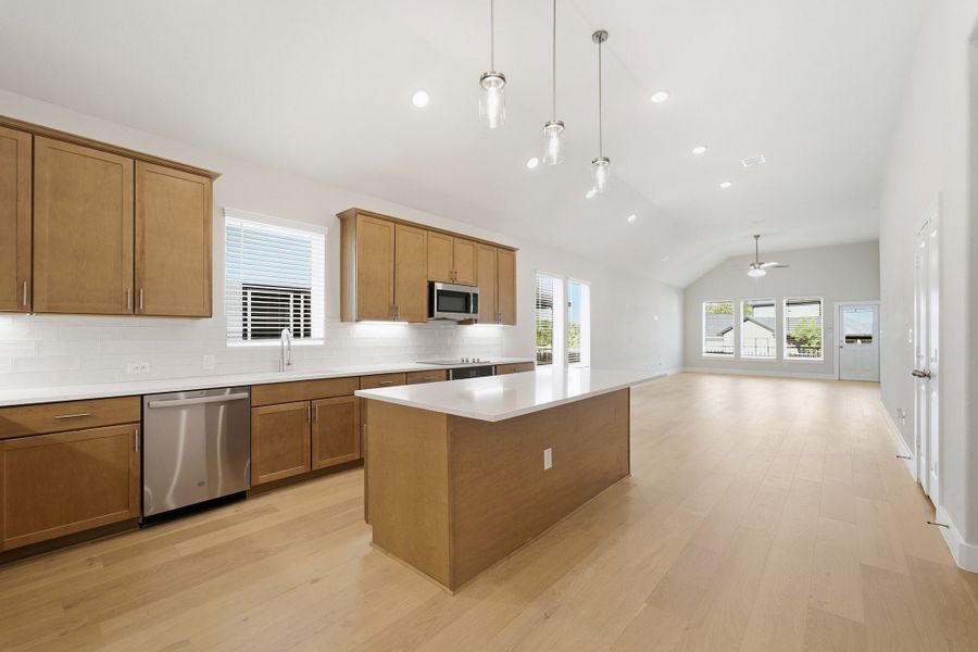 Furnished interior view inside a new home in Sanctuary, Salado (Image 6).