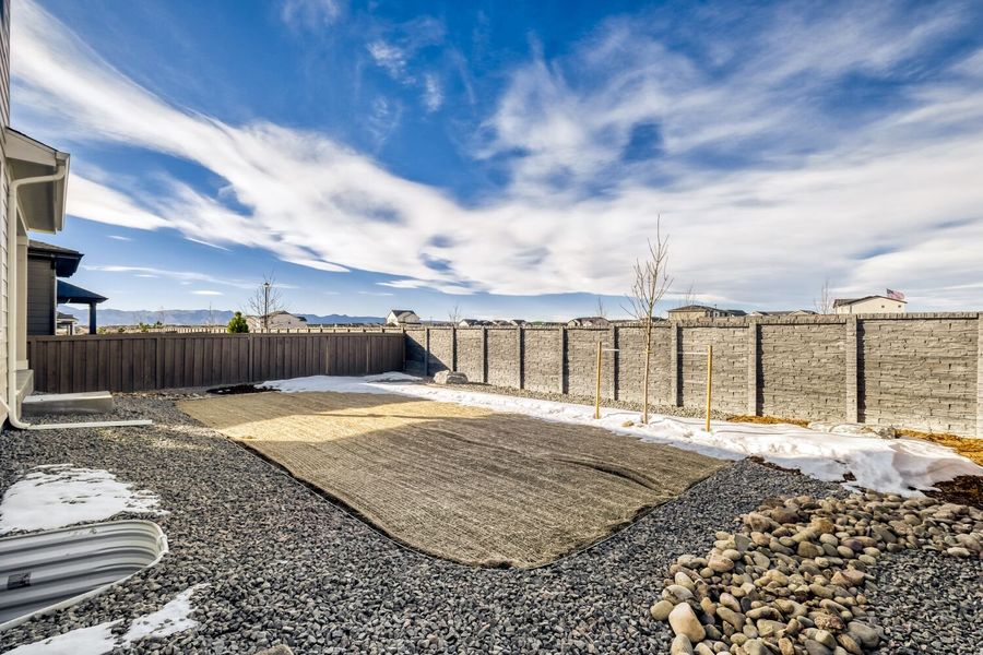 8022 Pennydale - Backyard