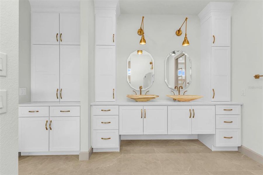 Furnished interior view inside a new home in , Punta Gorda (Image 33).