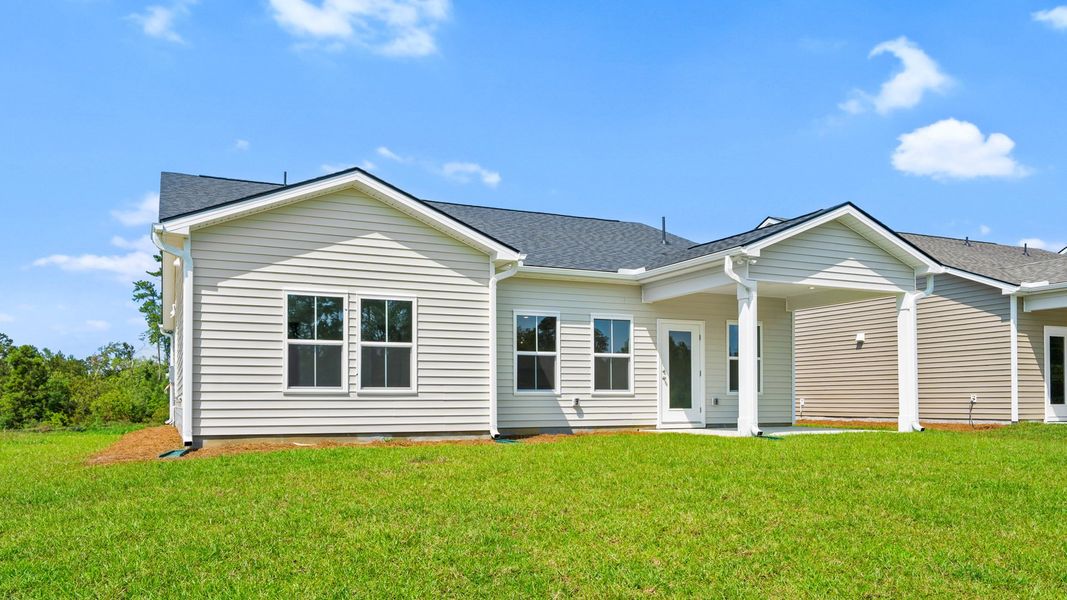 Representative furnished interior of a home built from the Boynton III by DRB Homes in Chestnut Farms, Longs (Image 16).