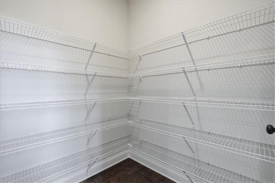 Spacious, unfurnished interior of a new home in Bradley Gin, Monroe (Image 40).