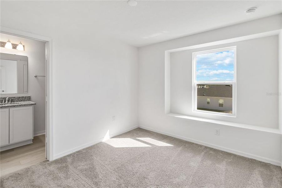 Spacious, unfurnished interior of a new home in Bellaviva III at Westside, Davenport (Image 15). Spacious, unfurnished interior of a new home in Bellaviva III at Westside, Davenport (Image 15).