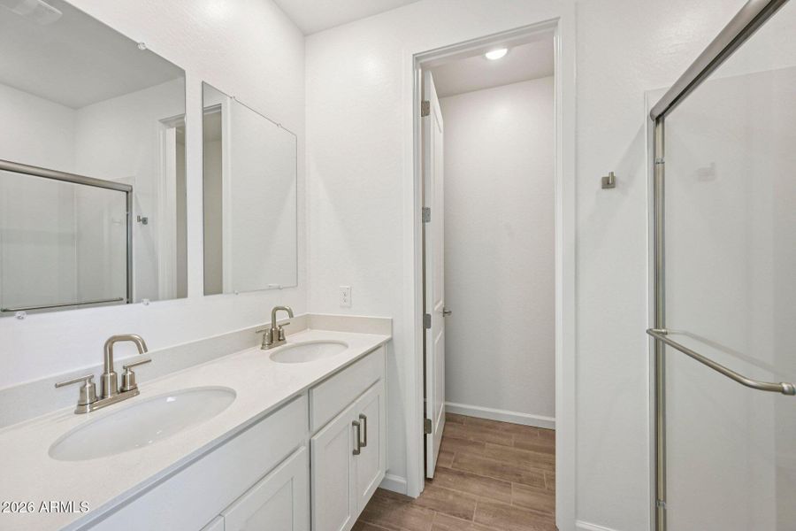 28-web-or-mls-La Senda Dr W-S1103-028