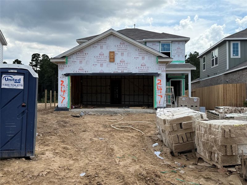 Image 18 of a home in Lakes at Black Oak.