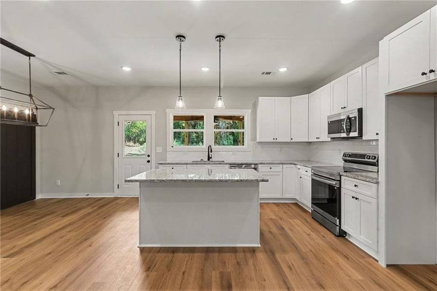 Furnished interior view inside a new home in , Waco (Image 8).