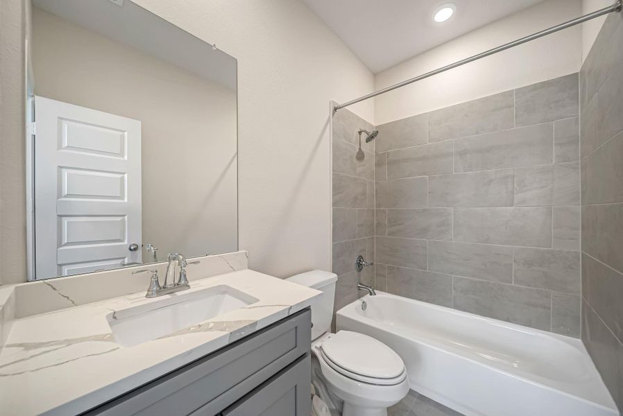 4th Bathroom