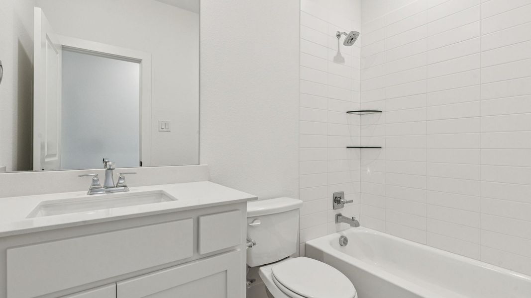 Furnished interior view inside a new home in Eliana, McKinney (Image 17).
