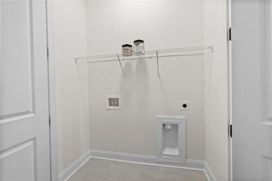 Spacious, unfurnished interior of a new home in Promenade at Sawnee Village, Cumming (Image 19).