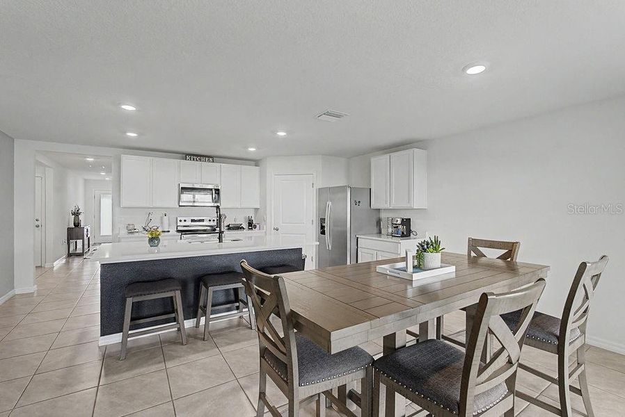 Furnished interior view inside a new home in , Alachua (Image 11).