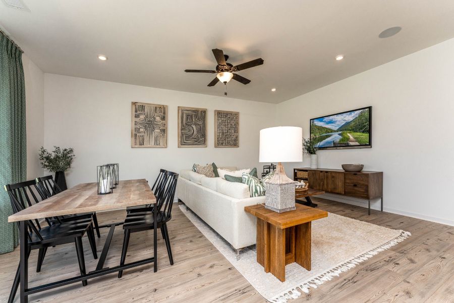 Furnished interior view inside a new home in Marlin Pointe, White House (Image 4).