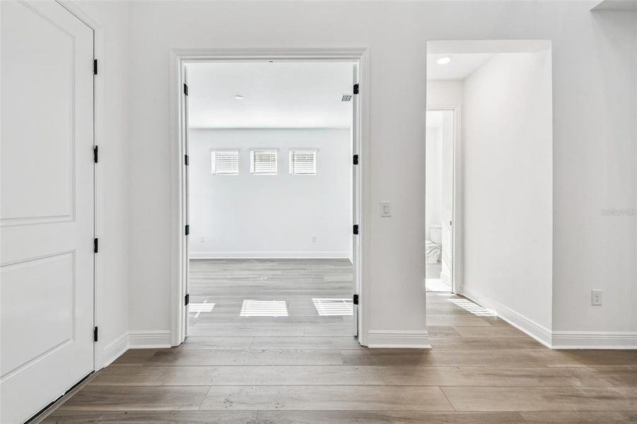 Spacious, unfurnished interior of a new home in Creeks Edge at Twin Rivers, Parrish (Image 49).