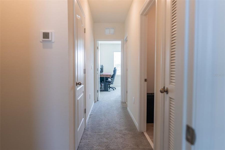 Spacious, unfurnished interior of a new home in Harmony at Lake Eloise, Winter Haven (Image 24).