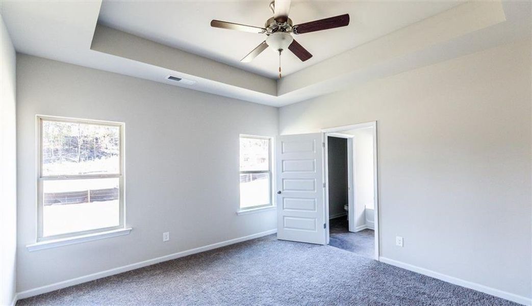 Spacious, unfurnished interior of a new home in Summerfield Place, Carrollton (Image 21).