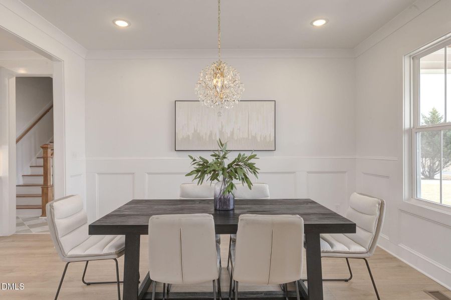 6-web-or-mls-Roombiance06