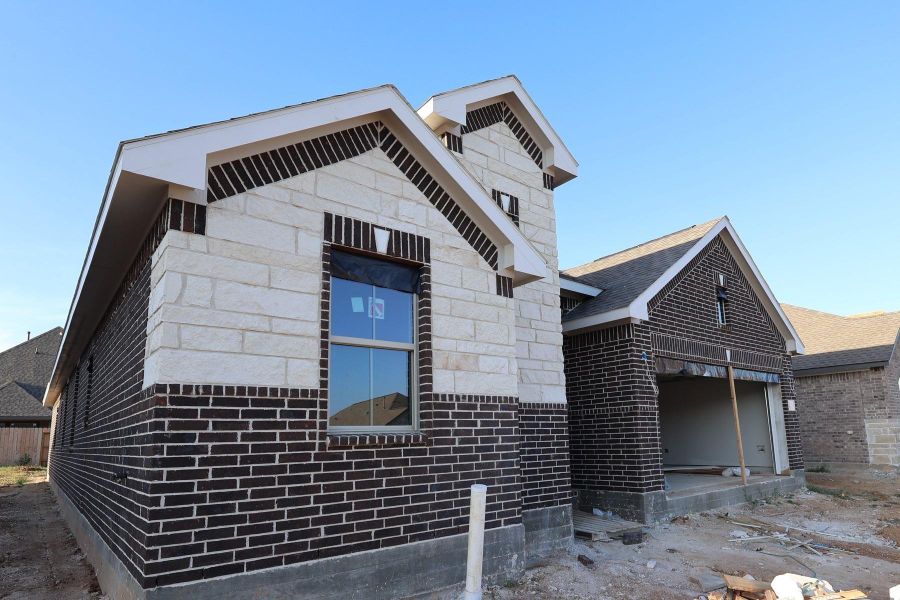 One story home with 4 beds, 2.5 baths, and 2 car garage. One story home with 4 beds, 2.5 baths, and 2 car garage.